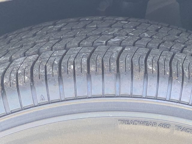 New 2026 Chrysler Pacifica Select FWD image 11