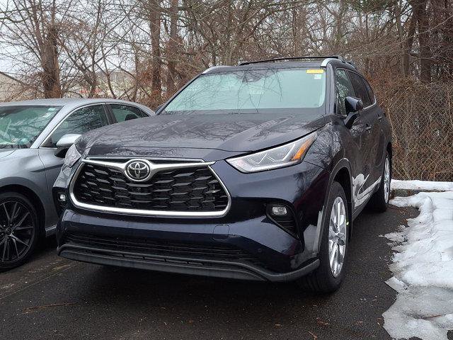 Certified 2026 Toyota Highlander Limited image 5
