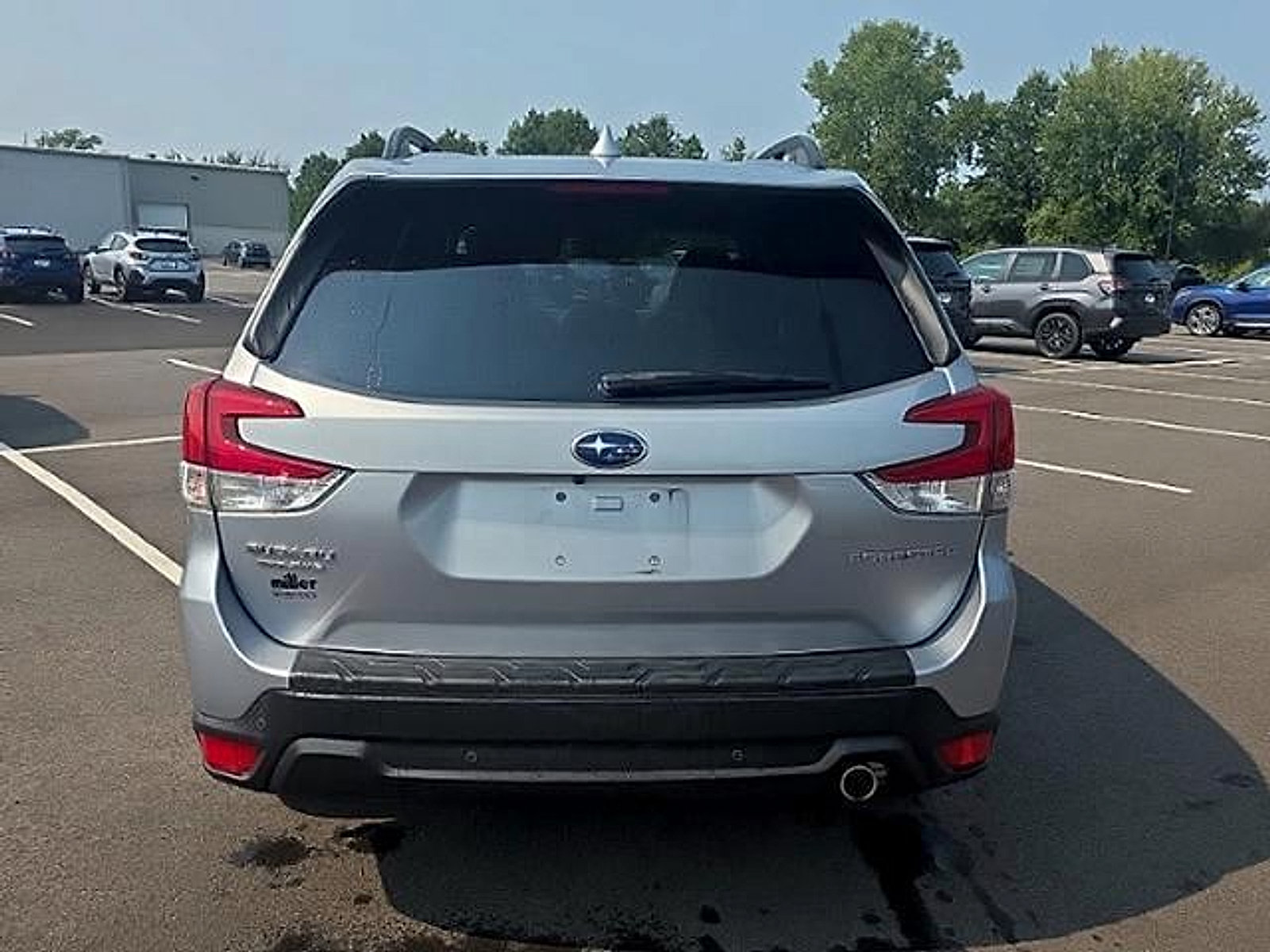 Used 2020 Subaru Forester Limited AWD/4WD image 5