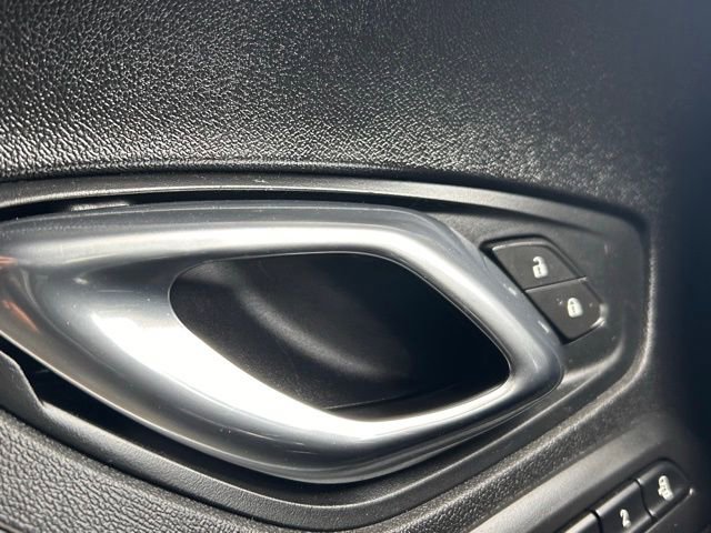 Used 2021 Chevrolet Camaro SS image 15