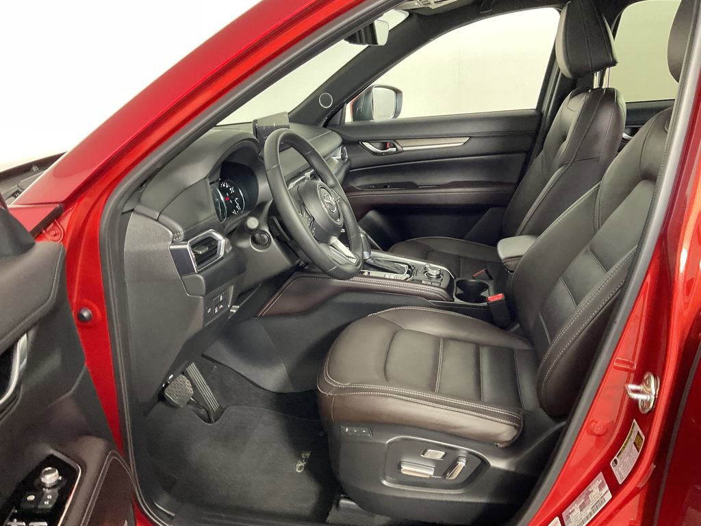Used 2025 MAZDA CX-5 Signature image 18