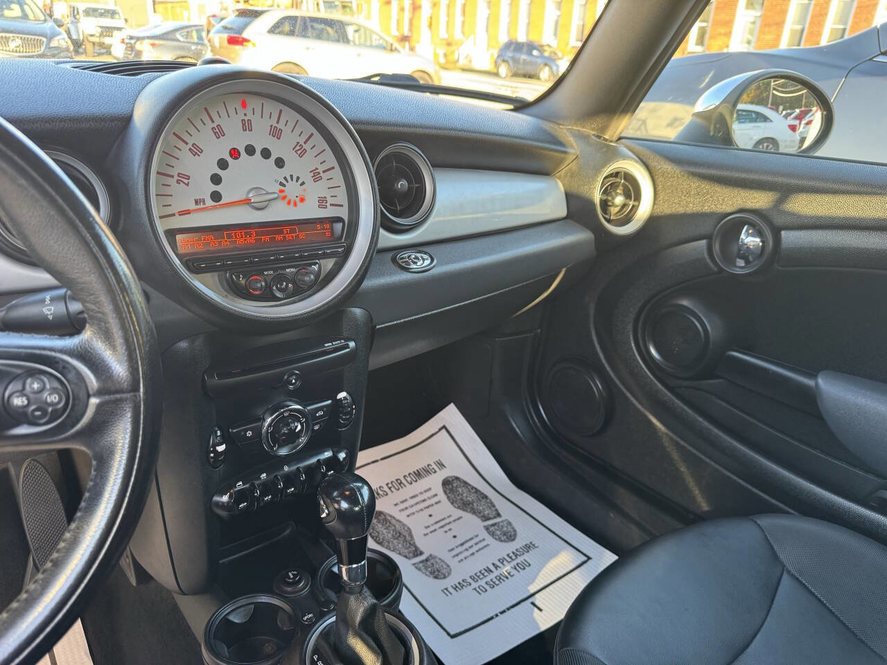 Used 2011 MINI Cooper Convertible image 13