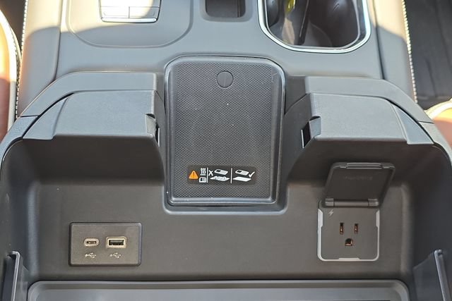 New 2026 GMC Sierra 3500 Denali Ultimate AWD/4WD image 36