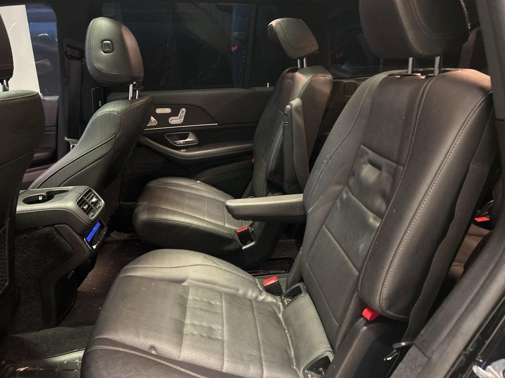 Used 2022 Mercedes-Benz GLS 450 4MATIC image 13