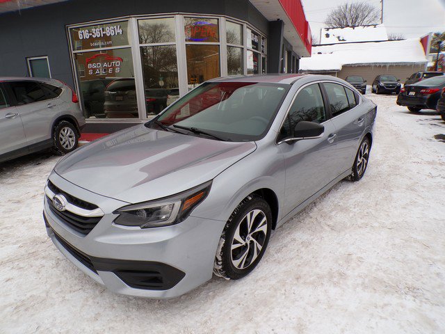 Used 2022 Subaru Legacy image 1