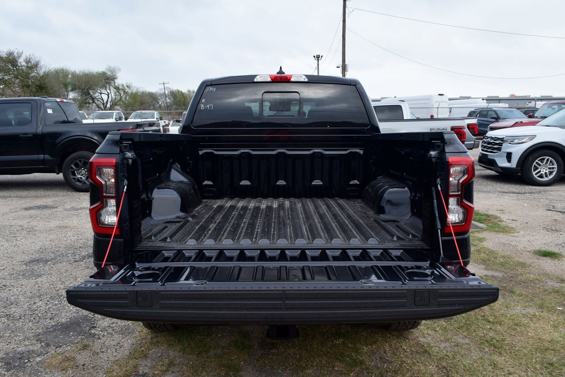 New 2026 Ford Ranger Lariat w/ FX4 Off-Road Package image 21