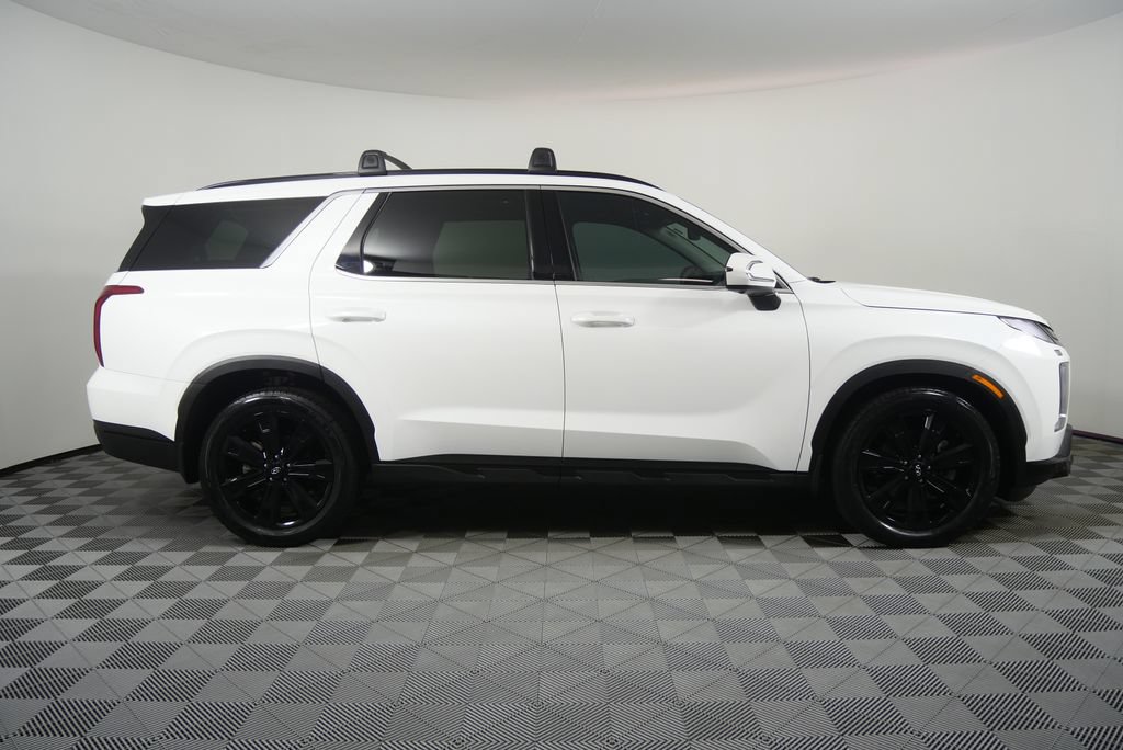 Used 2025 Hyundai Palisade XRT FWD image 2