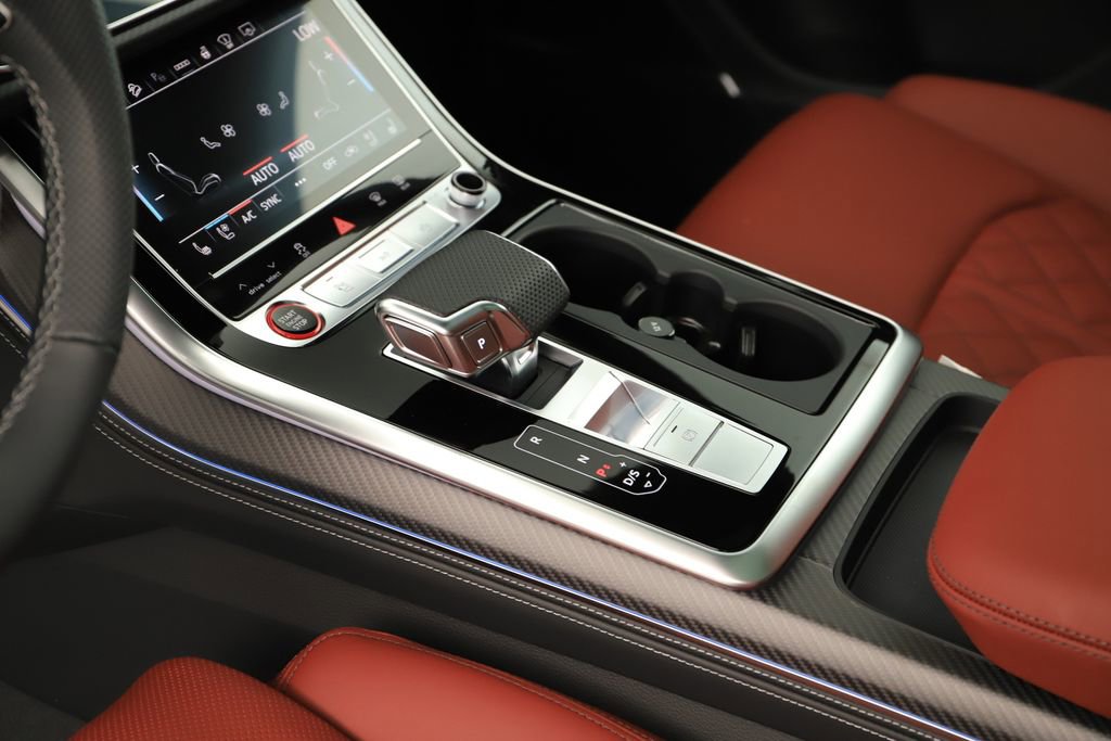 New 2026 Audi SQ8 Prestige AWD/4WD image 17