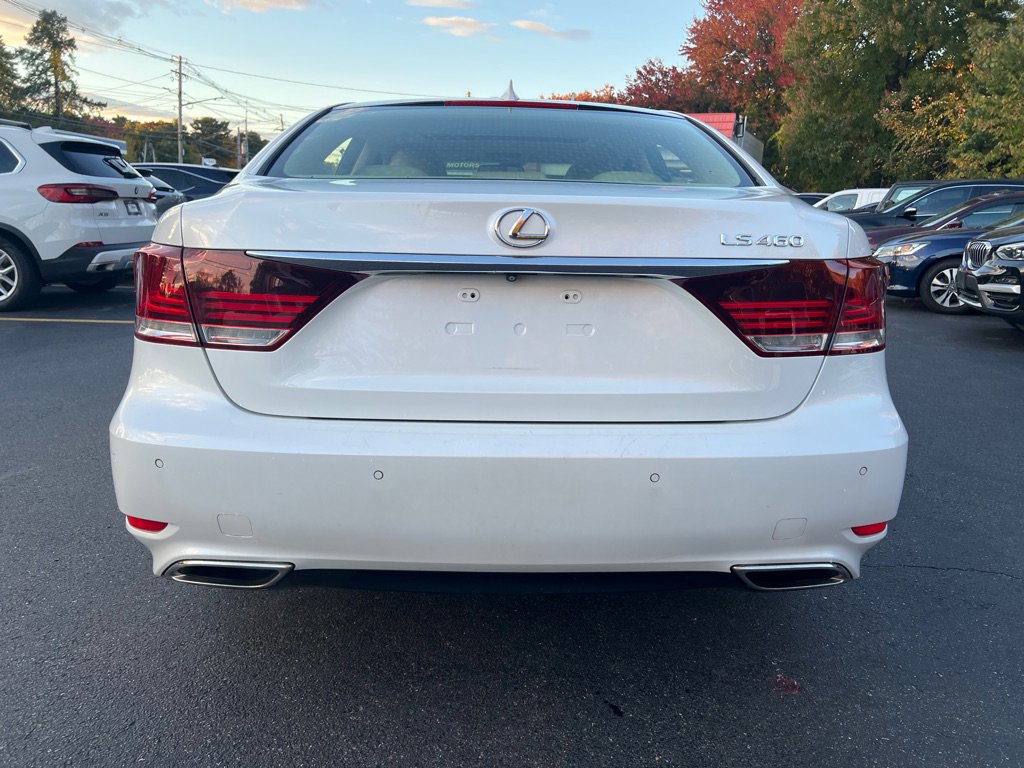 Used 2015 Lexus LS 460 image 4
