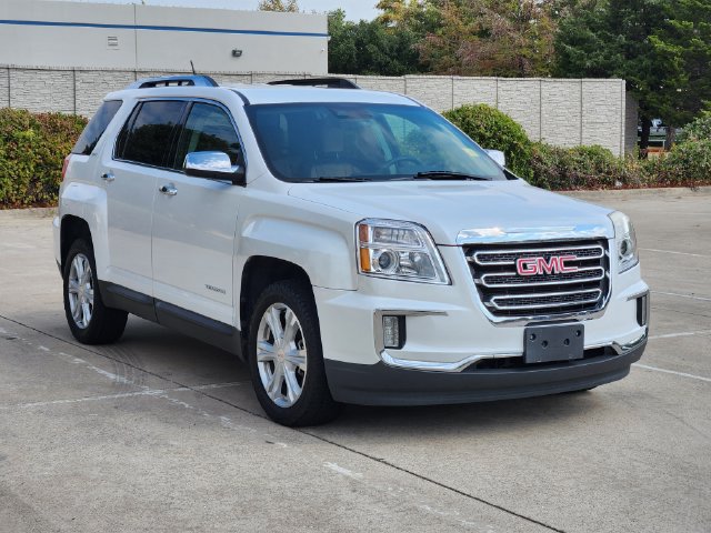 Used 2017 GMC Terrain SLT w/ Driver Alert Package I FWD image 3