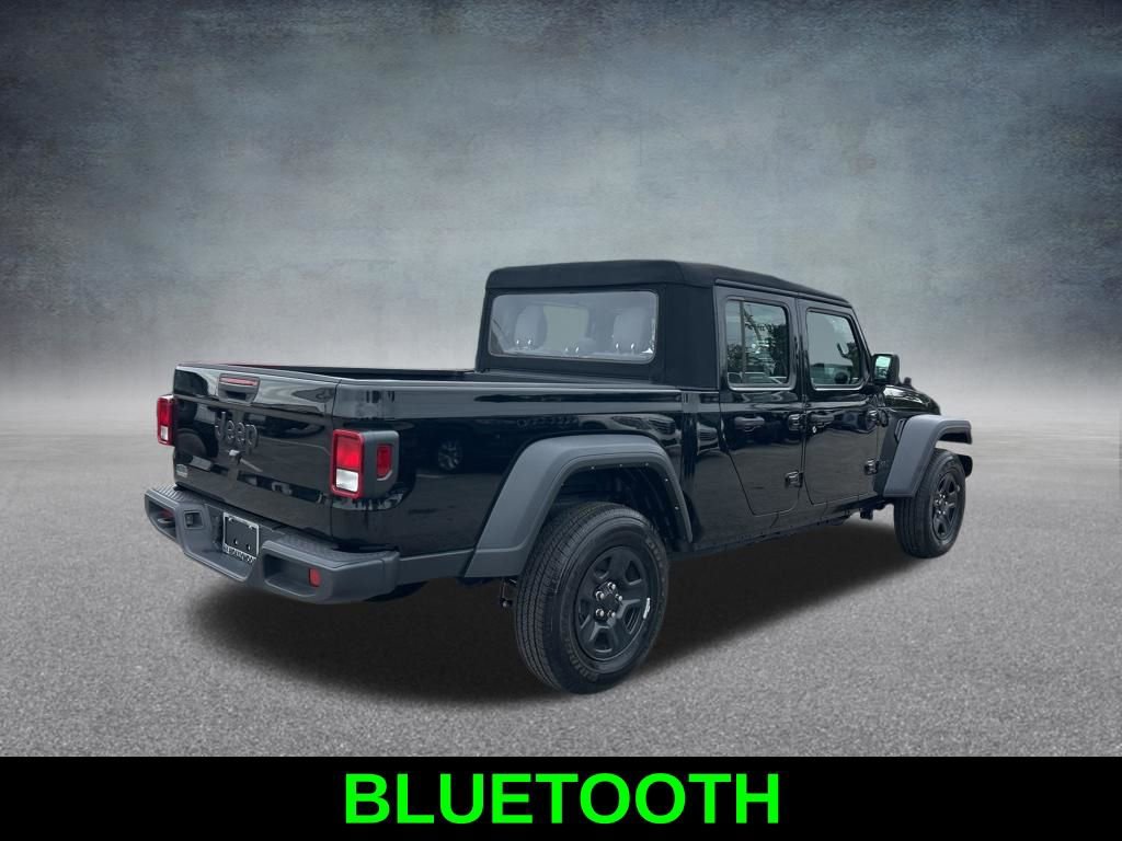 Certified 2024 Jeep Gladiator Sport AWD/4WD image 5