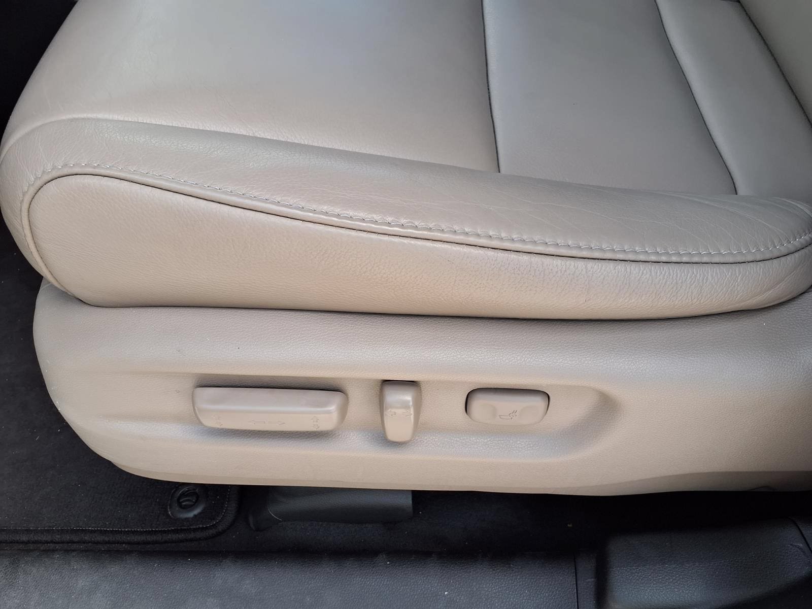 Used 2021 Honda Pilot Touring image 25