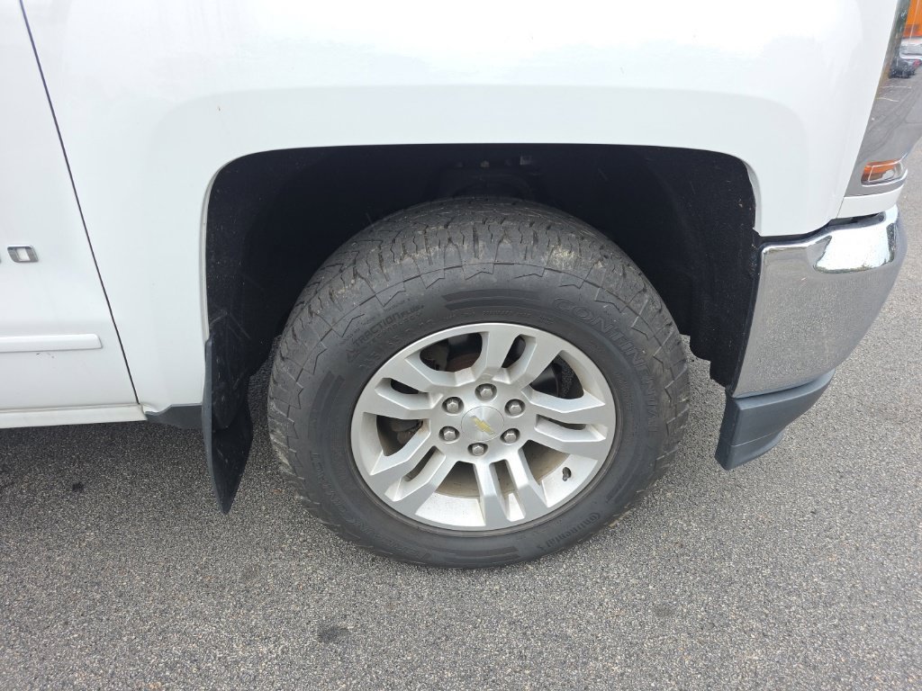 Used 2019 Chevrolet Silverado 1500 LT w/ All Star Edition AWD/4WD image 10