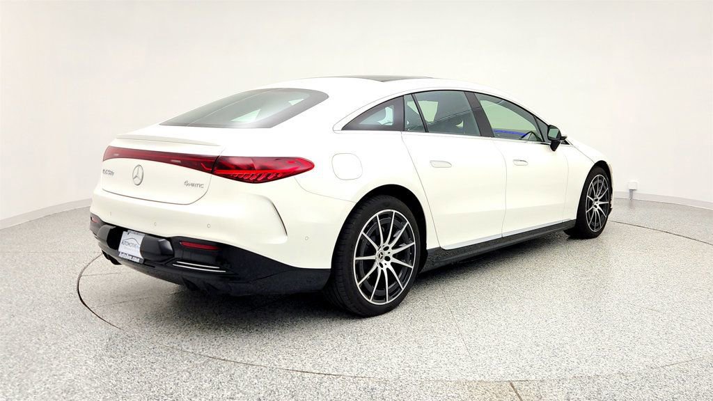 Used 2023 Mercedes-Benz EQS 580 4MATIC Sedan image 5