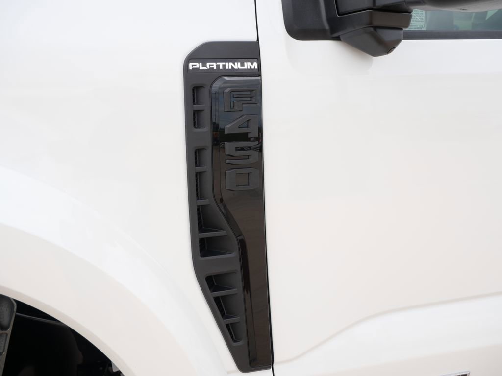 Certified 2026 Ford F450 Platinum AWD/4WD image 12