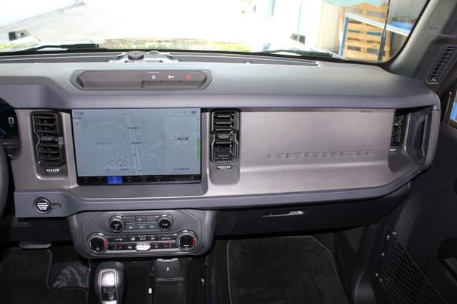 Used 2025 Ford Bronco Big Bend image 28