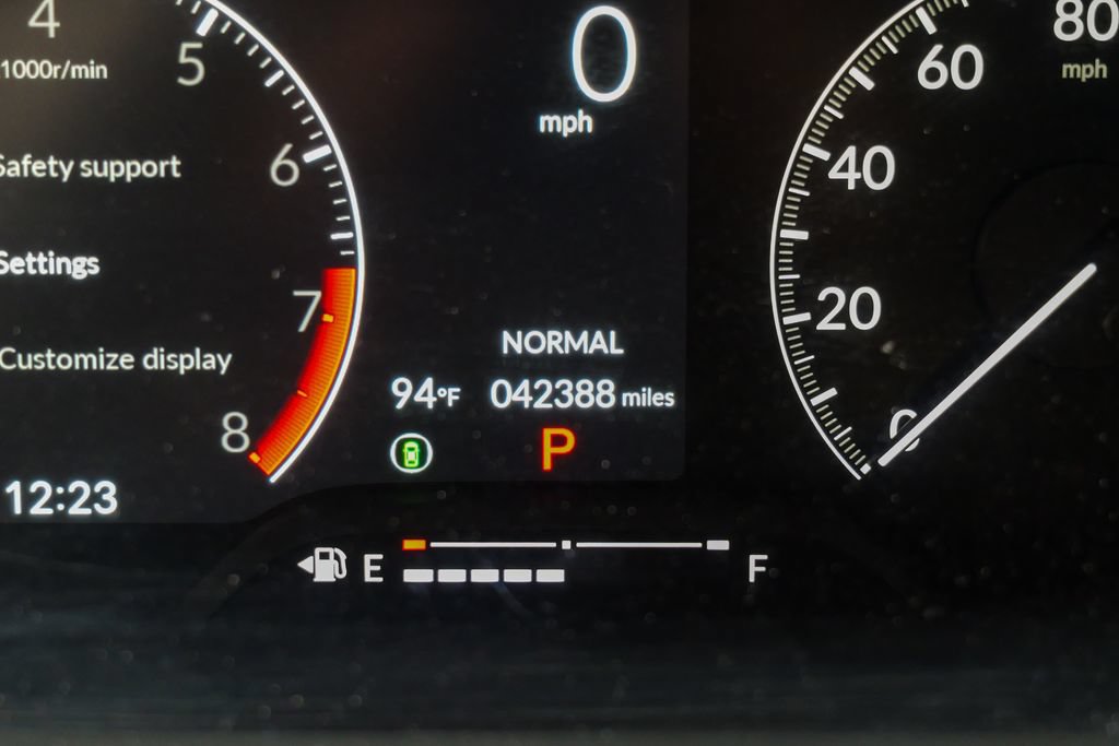 Used 2023 Honda Civic Sport image 45