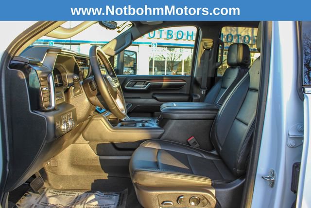 Used 2024 GMC Sierra 3500 Denali w/ Denali Reserve Package image 20