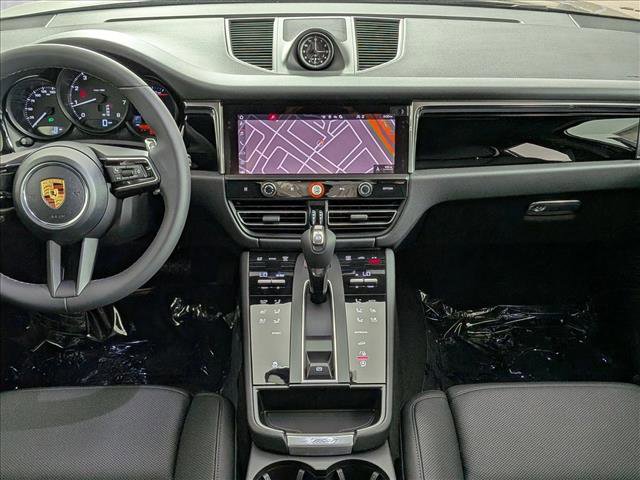 New 2026 Porsche Macan AWD/4WD image 20