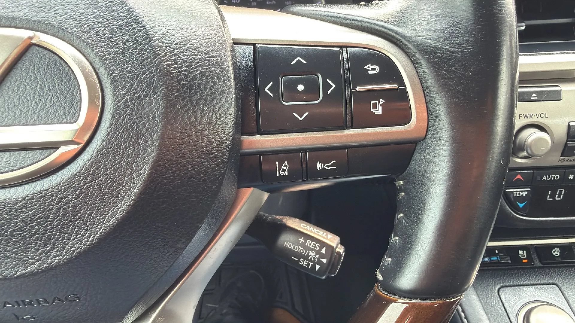 Used 2018 Lexus ES 350 w/ Navigation System Package FWD image 10