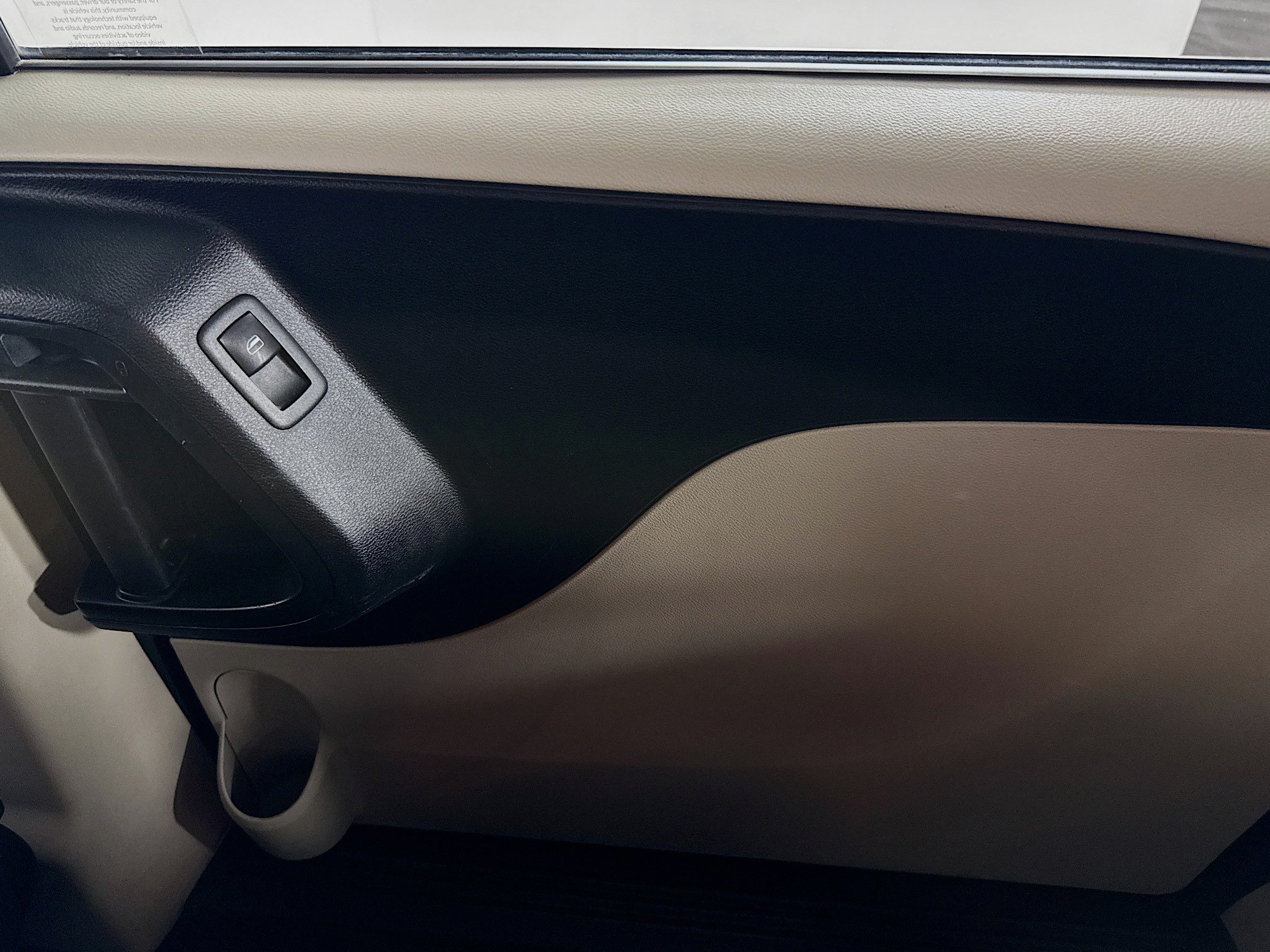 Used 2017 Dodge Grand Caravan SE w/ Power Window Group FWD image 25