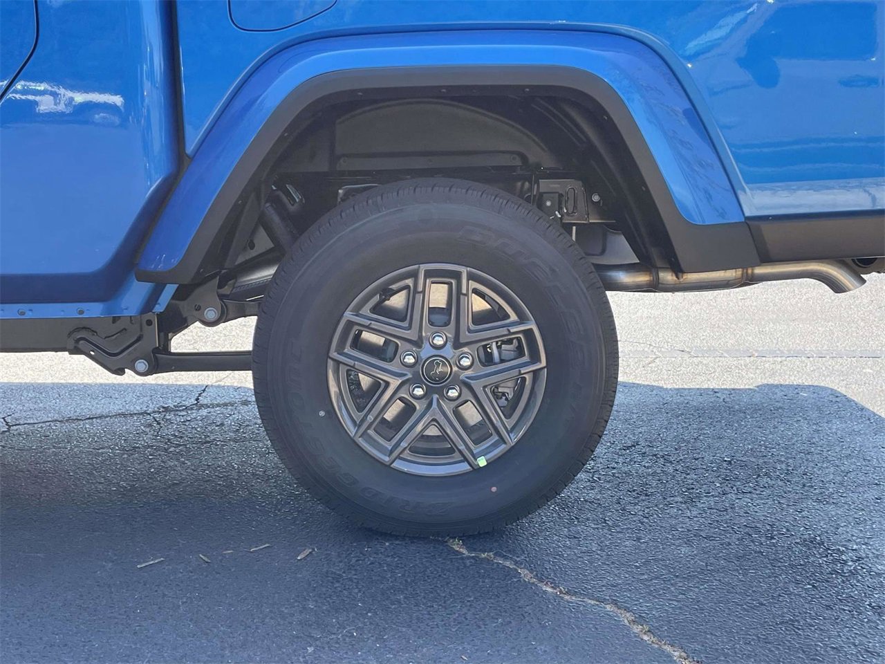 New 2025 Jeep Gladiator Sport image 38