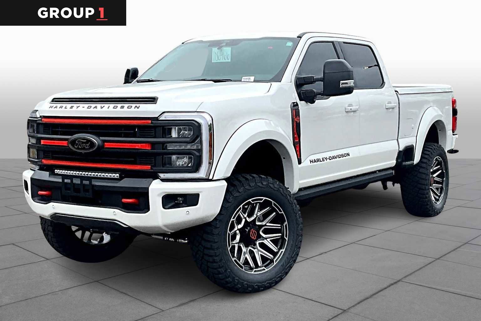 New 2026 Ford F250 Lariat w/ Black Appearance Package AWD/4WD image 1