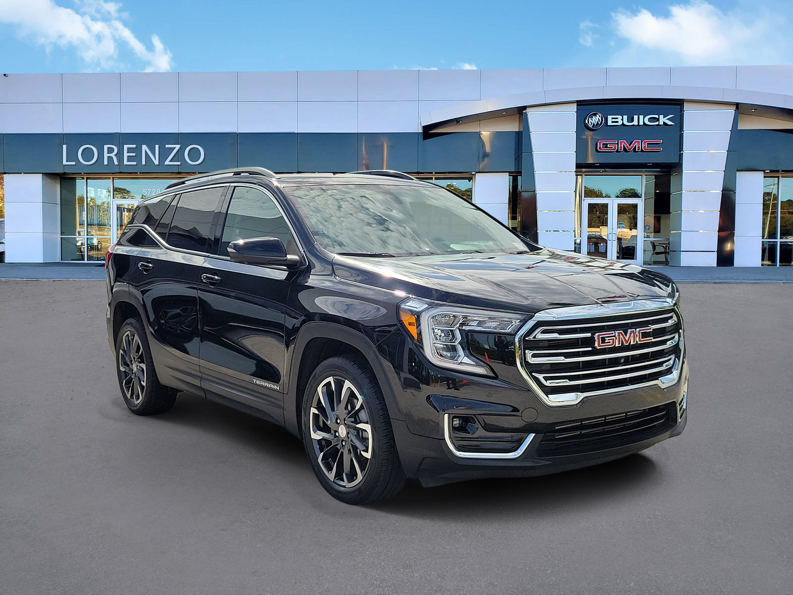 Used 2023 GMC Terrain SLT w/ Tech Package FWD image 3