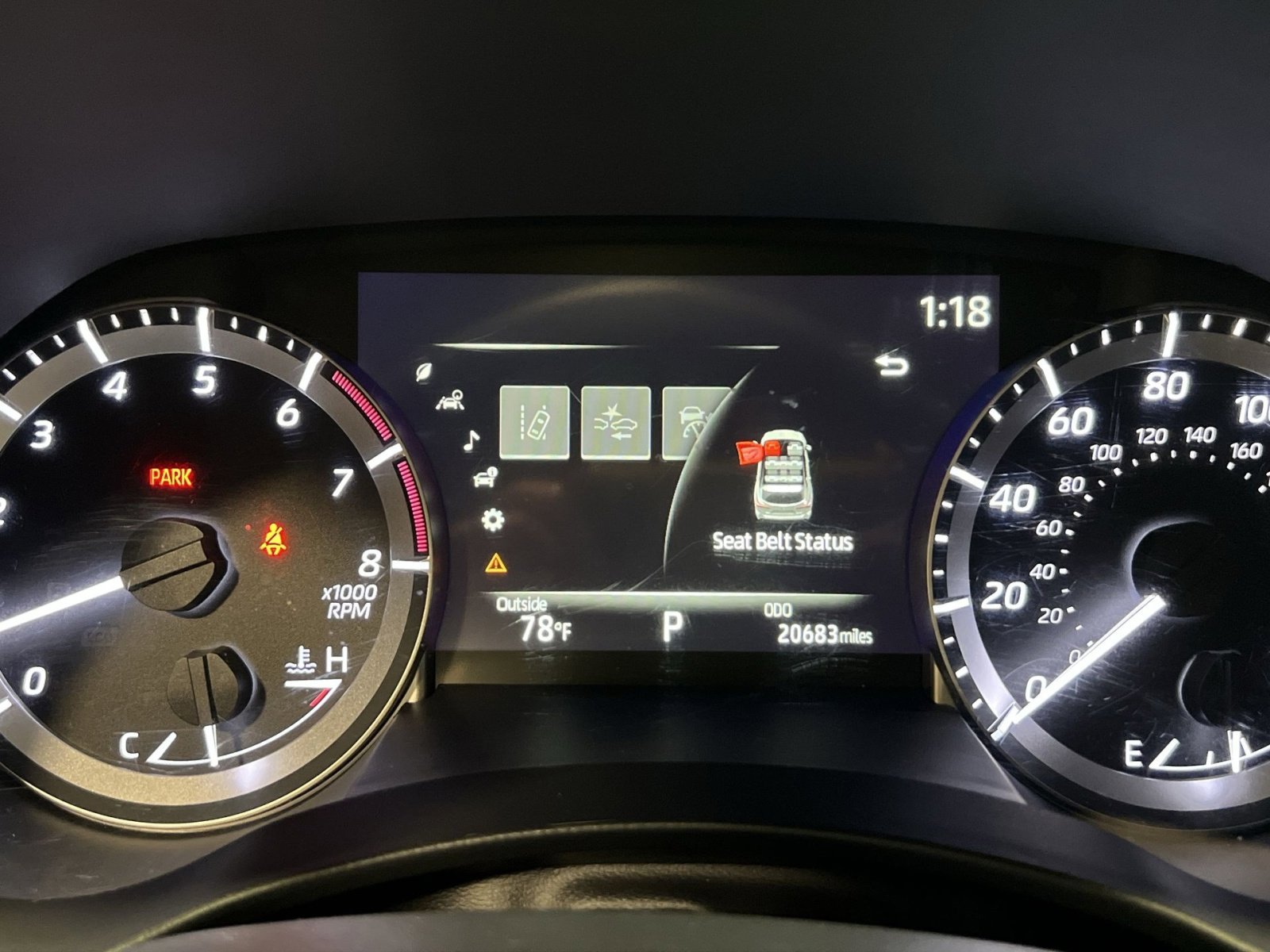 Used 2023 Toyota Highlander XLE FWD image 17