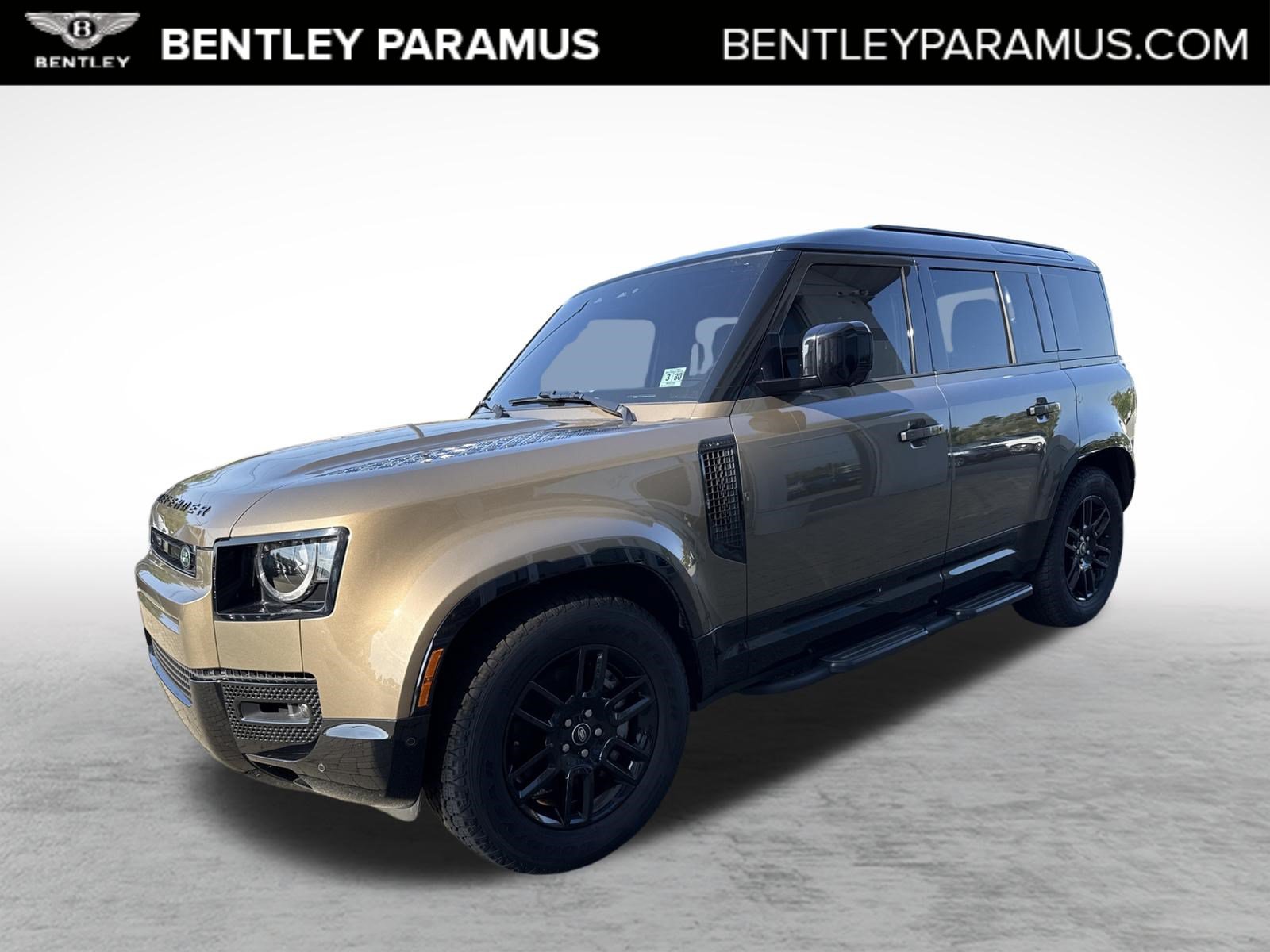 Used 2025 Land Rover Defender 110 X-Dynamic SE