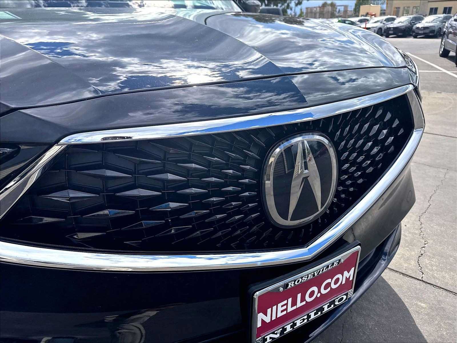 Used 2023 Acura MDX SH-AWD image 31