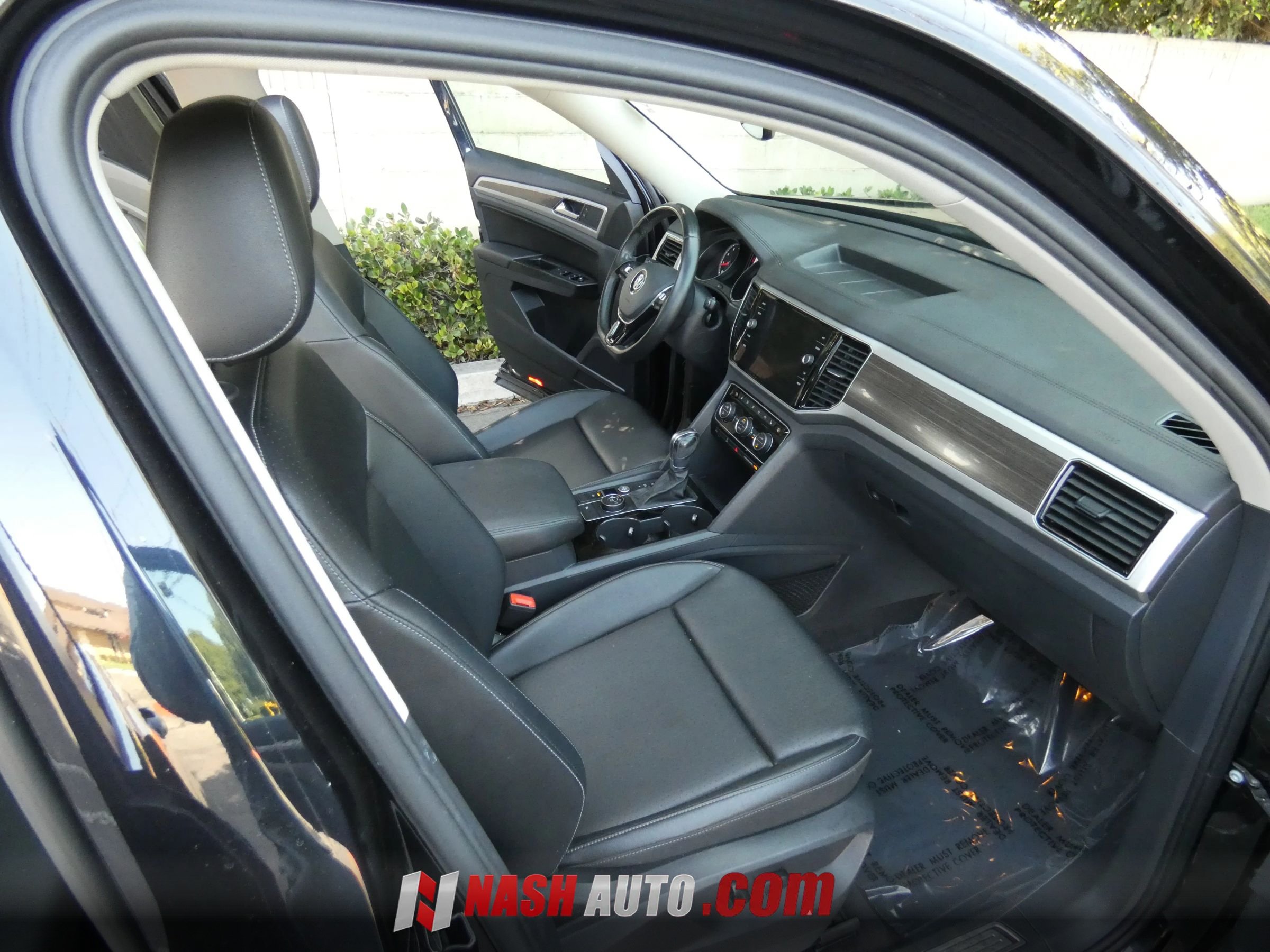 Used 2018 Volkswagen Atlas SEL AWD/4WD image 26
