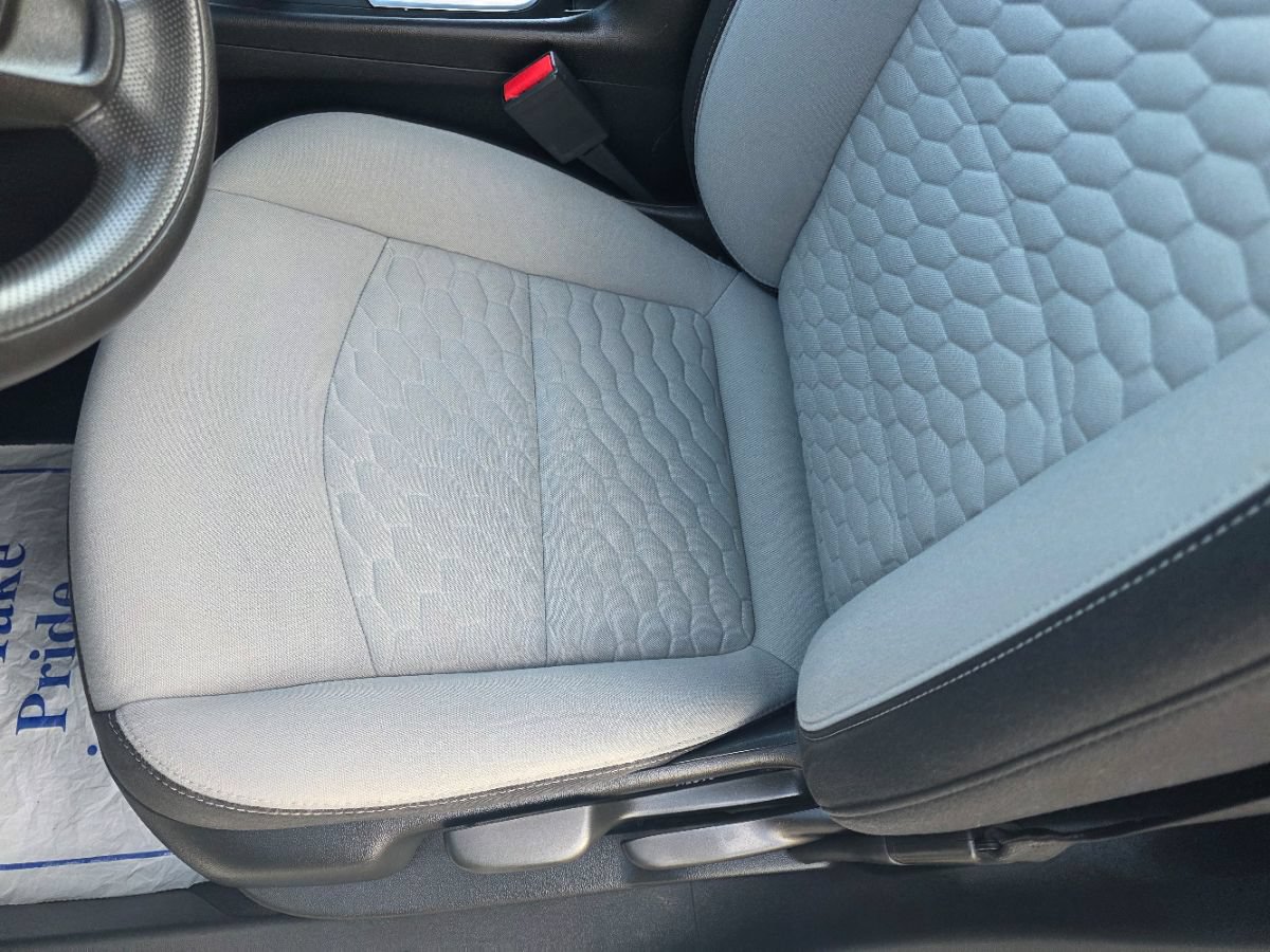 Used 2019 Chevrolet Equinox LS AWD/4WD image 20