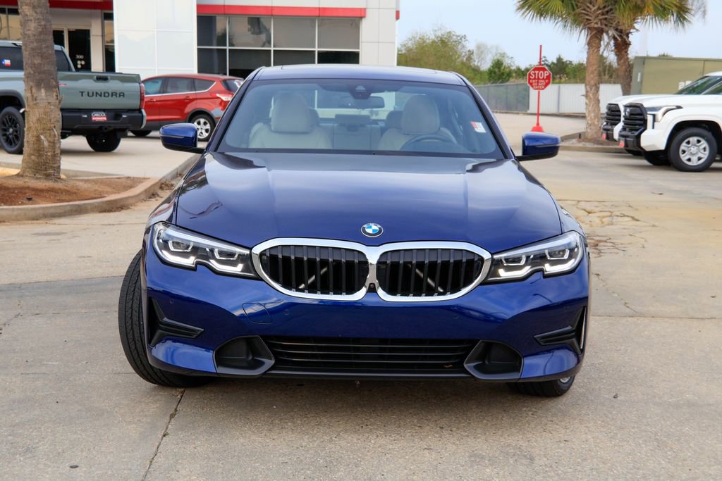 Used 2020 BMW 330i Sedan w/ Premium Package image 25