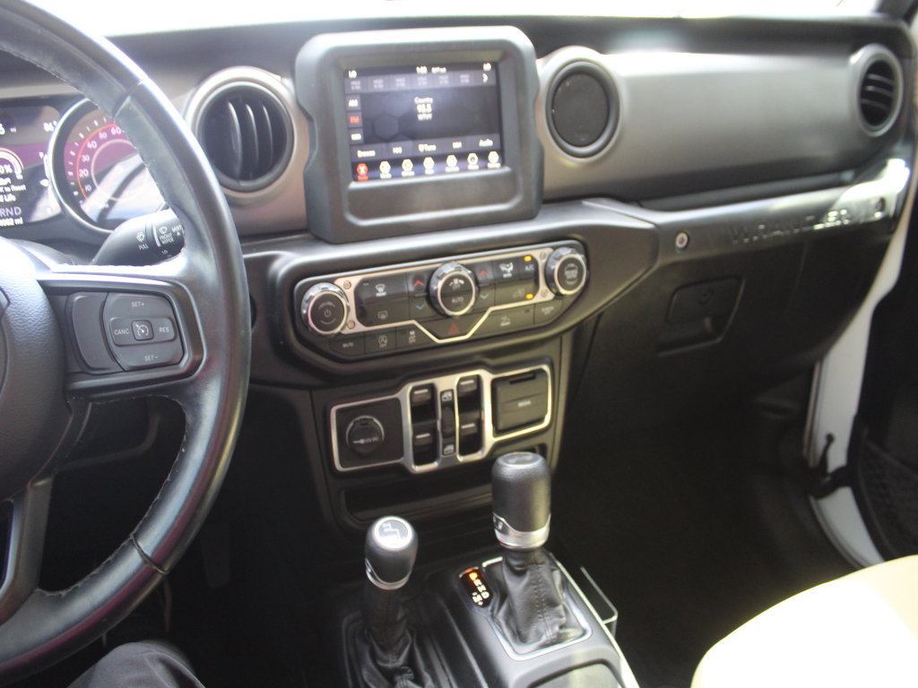 Used 2021 Jeep Wrangler Unlimited Sport AWD/4WD image 16