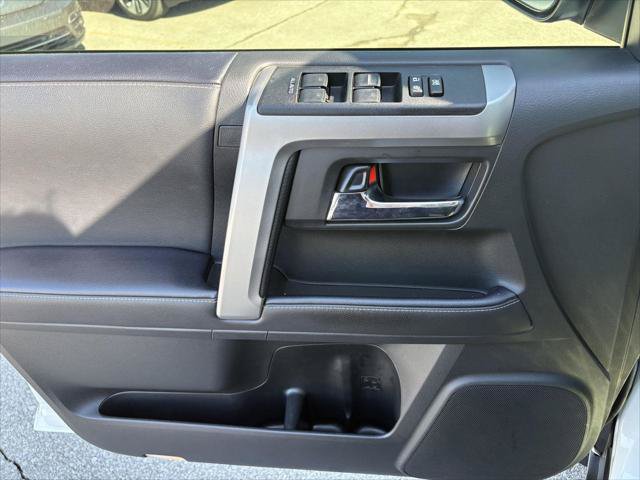 Used 2022 Toyota 4Runner SR5 RWD image 12