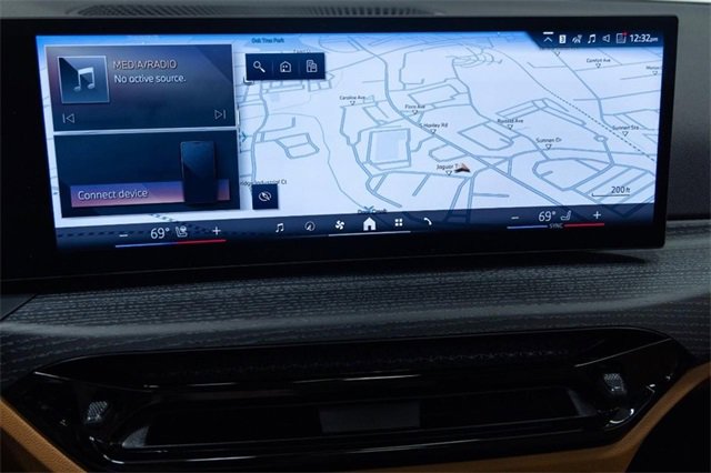 New 2026 BMW 330i xDrive Sedan w/ Premium Package image 19