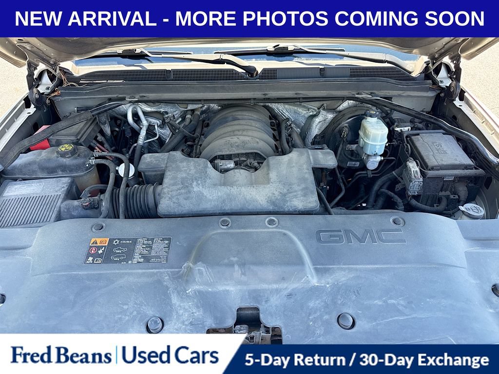 Used 2015 GMC Yukon Denali w/ Touring Package AWD/4WD image 8
