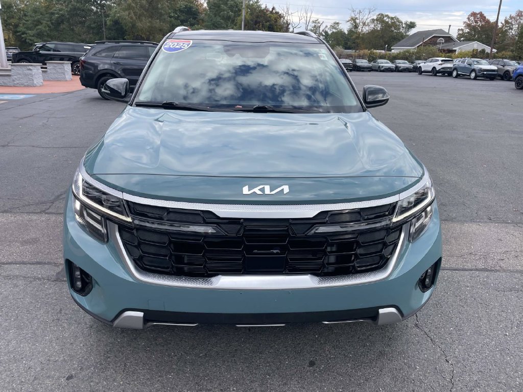 Used 2025 Kia Seltos SX AWD/4WD image 12