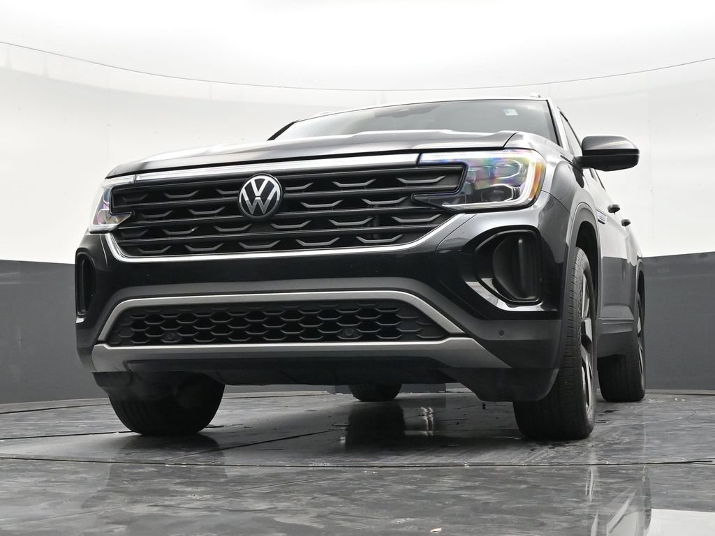 Used 2024 Volkswagen Atlas Cross Sport SE FWD image 27