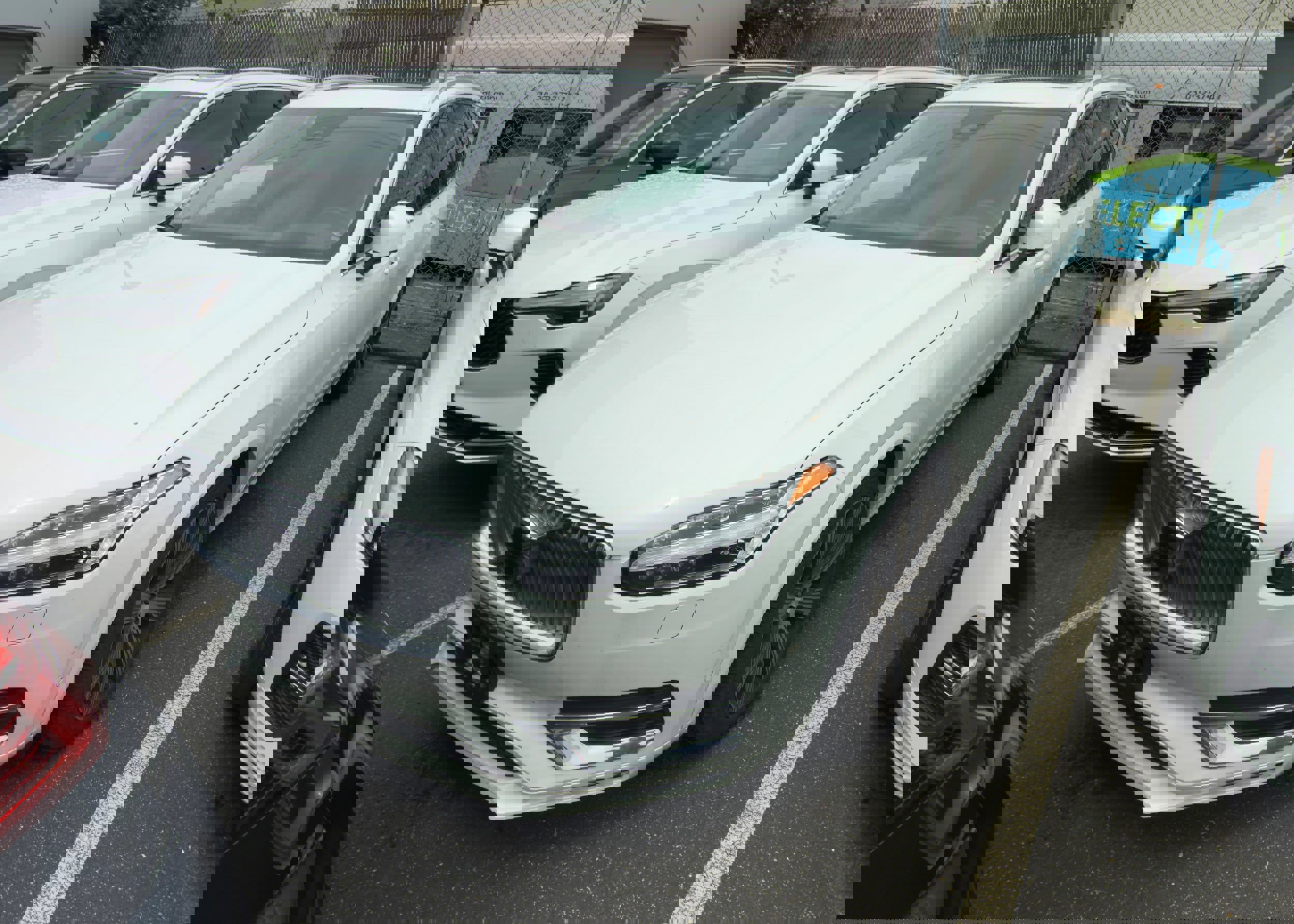 Certified 2023 Volvo XC90 B6 Ultimate w/ Lounge Package