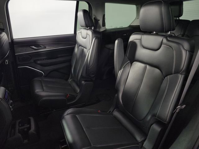 Used 2021 Jeep Grand Cherokee L Limited image 18