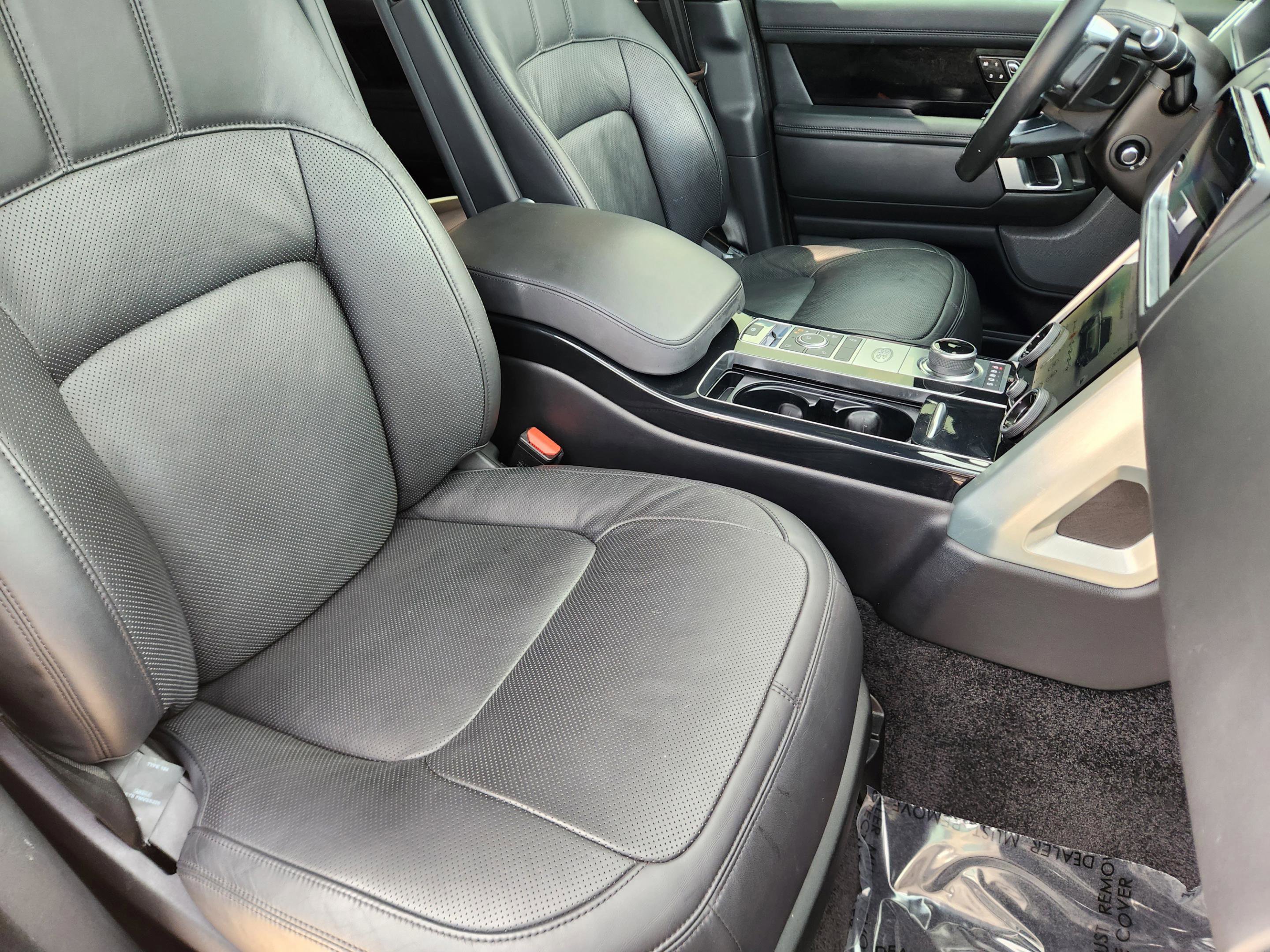 Used 2020 Land Rover Range Rover HSE AWD/4WD image 13