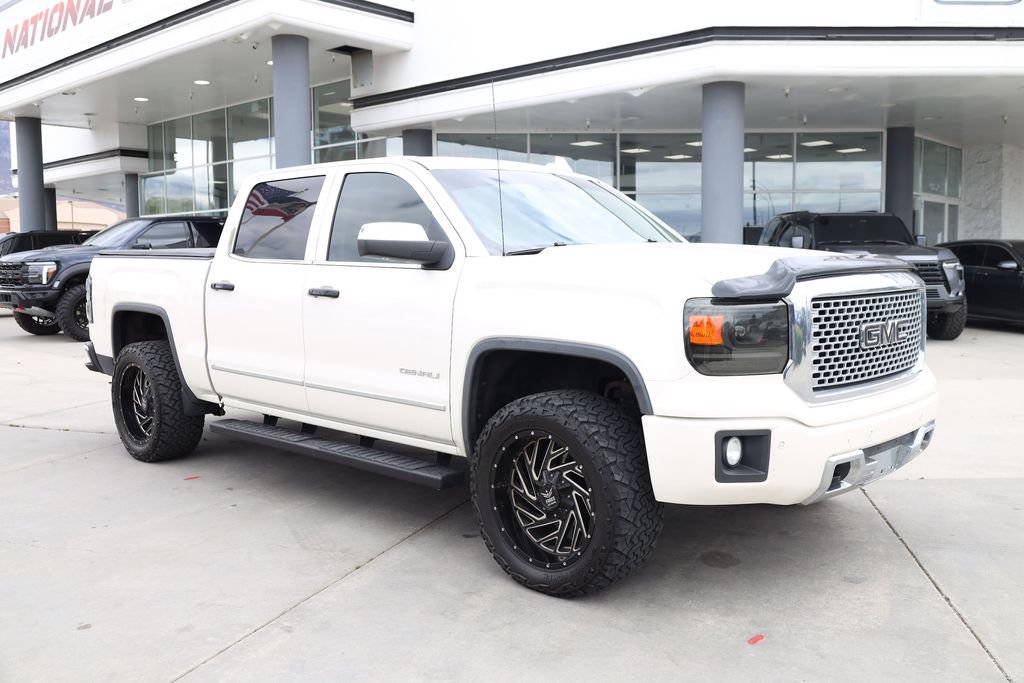 Used 2015 GMC Sierra 1500 Denali w/ Driver Alert Package AWD/4WD image 8