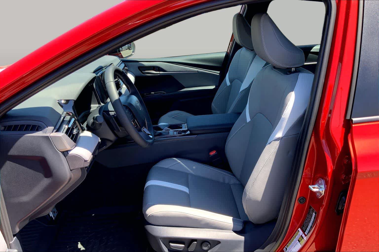 New 2026 Toyota Camry SE FWD image 9