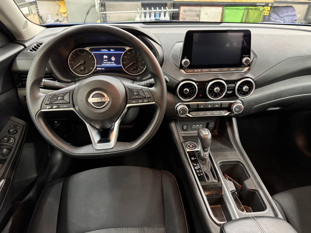 Used 2024 Nissan Sentra SV FWD image 18