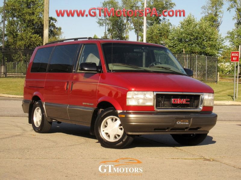 Used 1999 GMC Safari AWD