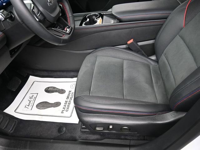 Certified 2024 Chevrolet Blazer EV RS image 15