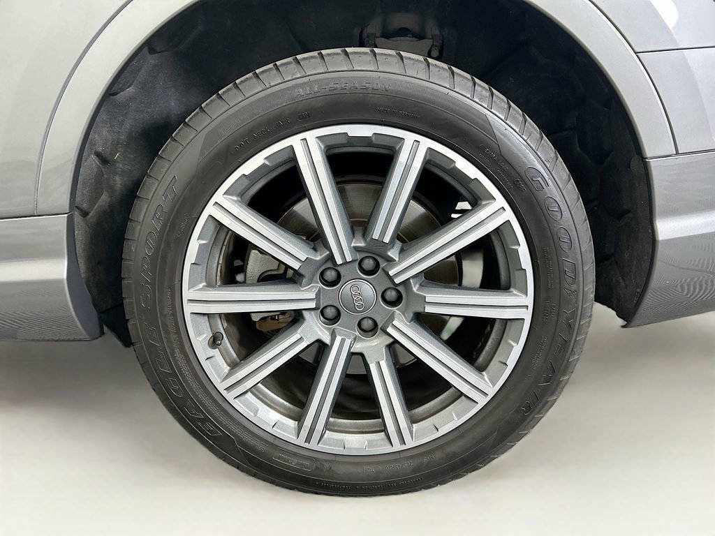 Used 2018 Audi Q7 2.0T Premium Plus w/ Premium Plus Package image 30