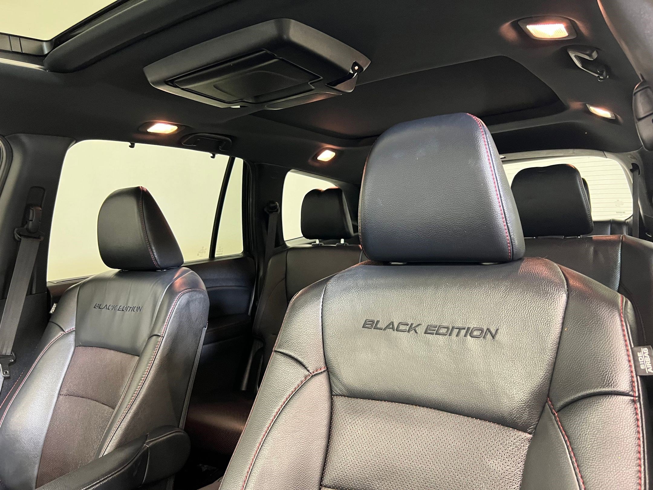 Used 2020 Honda Pilot Black Edition image 23